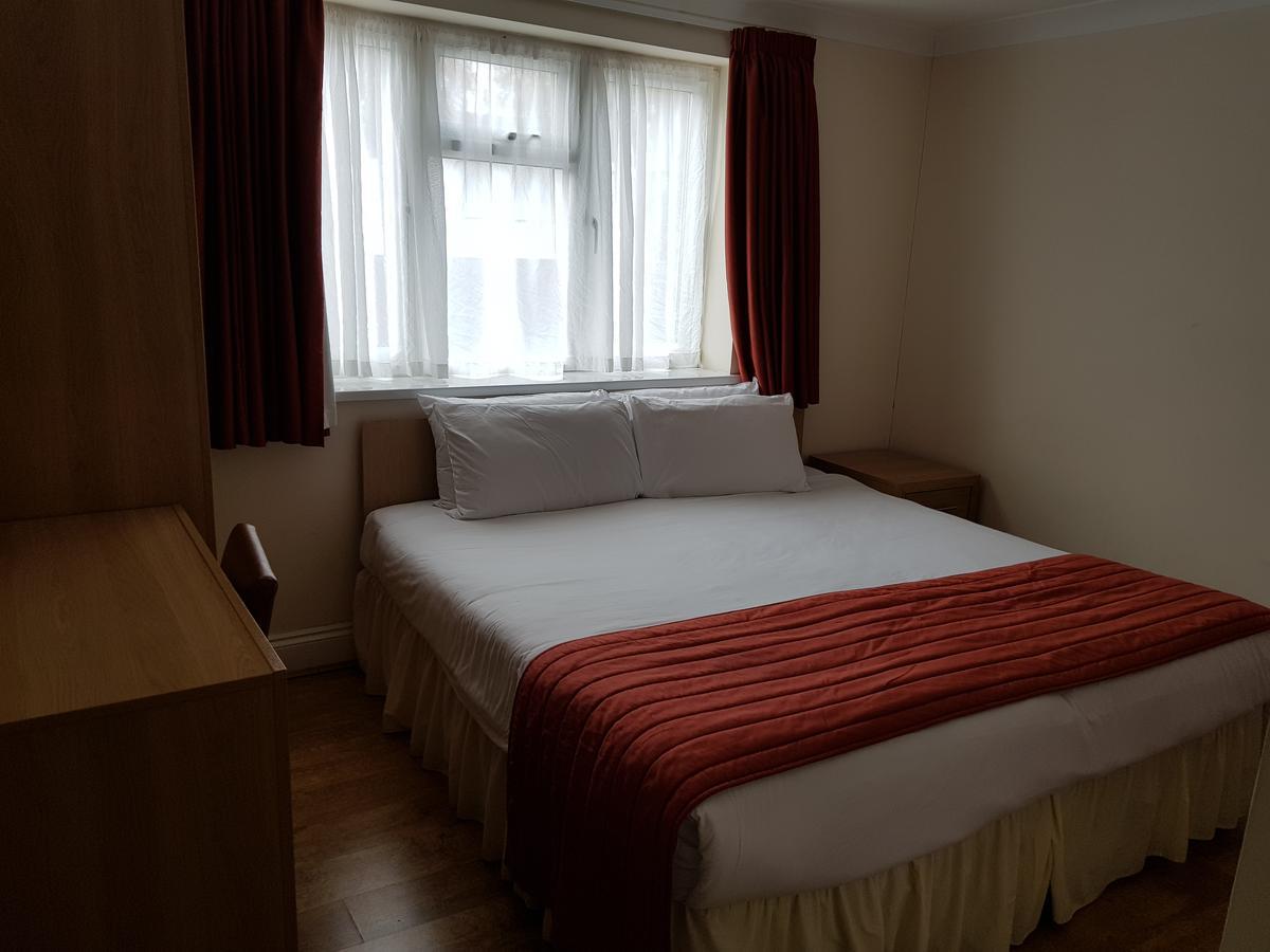 Forest View Hotel Londen Buitenkant foto